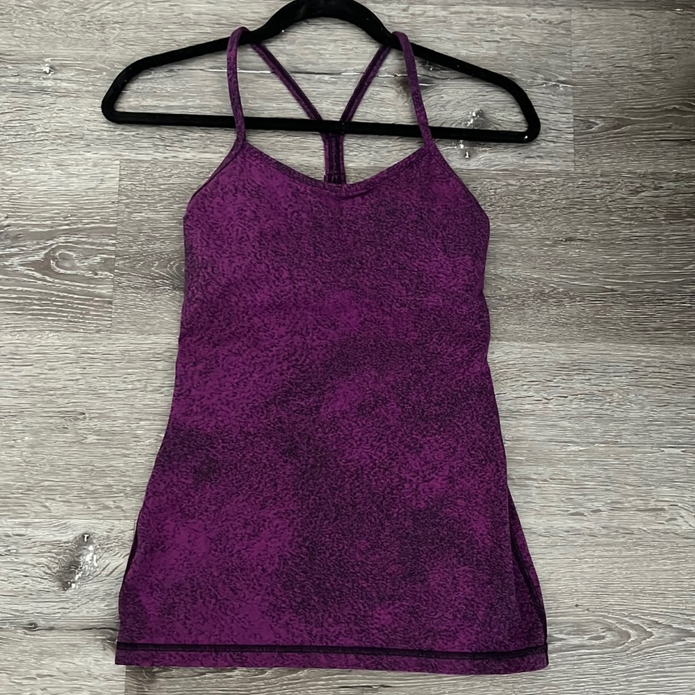 Lululemon tank